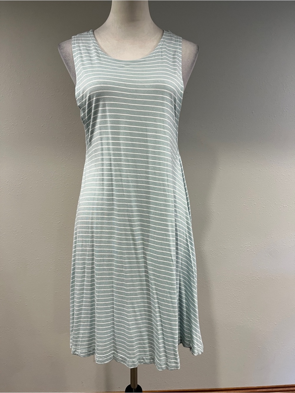 Sleeveless blue Mint Green Striped Swing Dress size large